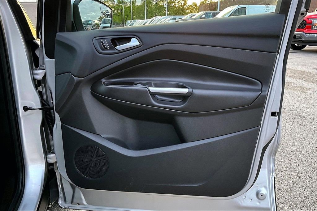 Used 2017 Ford Escape SE FWD image 22