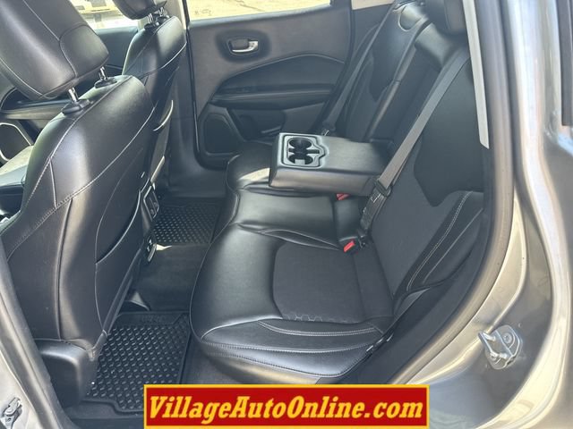 Used 2018 Jeep Compass Latitude w/ Popular Equipment Group AWD/4WD image 31
