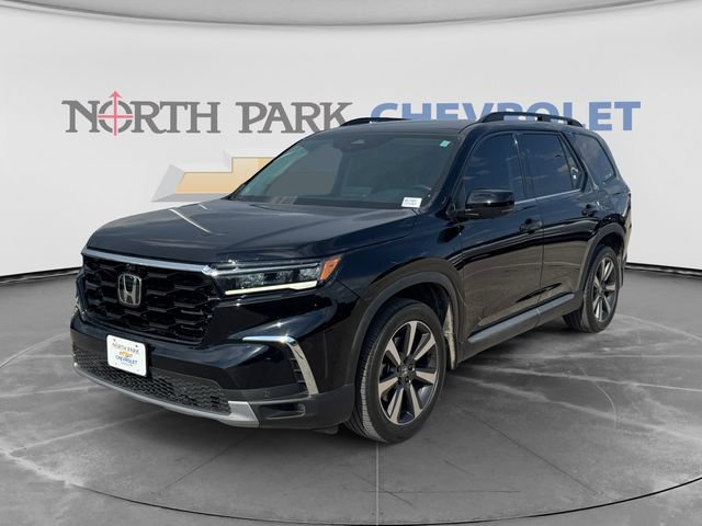 Used 2025 Honda Pilot Elite image 7