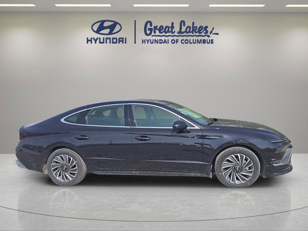 New 2026 Hyundai Sonata SEL FWD image 4