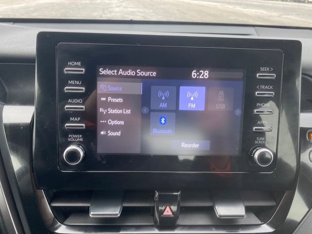 Used 2023 Toyota Camry SE image 10