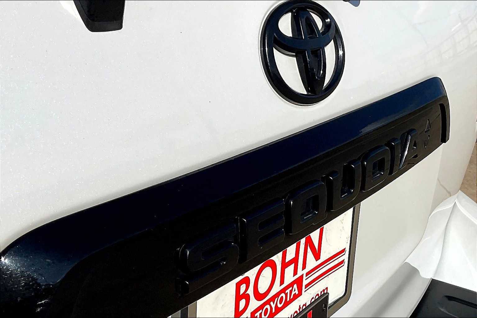 Used 2022 Toyota Sequoia TRD Sport image 25