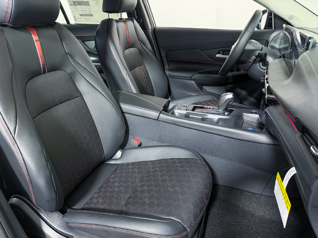 New 2027 Nissan Sentra SR FWD image 10