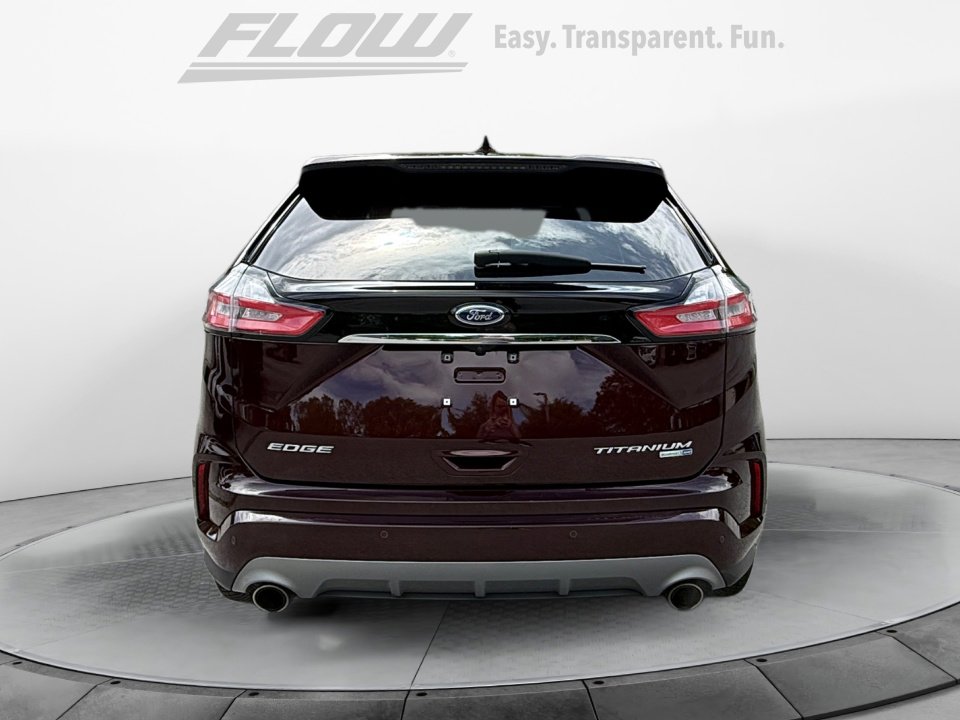 Used 2020 Ford Edge Titanium w/ Equipment Group 301A AWD/4WD image 8