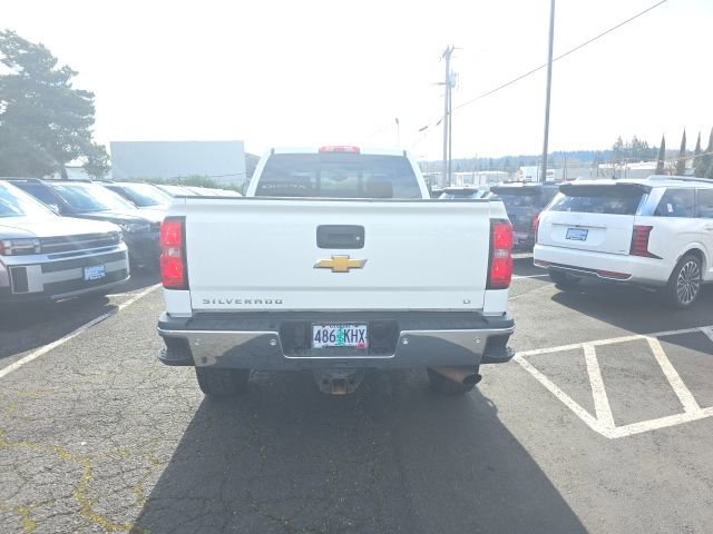 Used 2015 Chevrolet Silverado 2500 LT w/ LT Convenience Package image 6