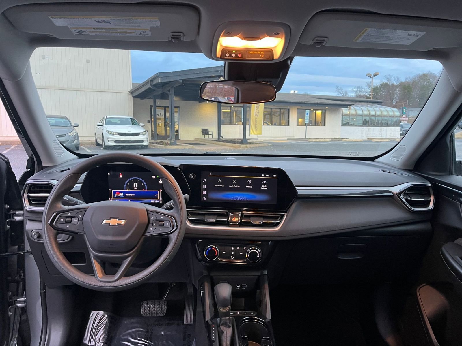 Used 2025 Chevrolet TrailBlazer LT image 27