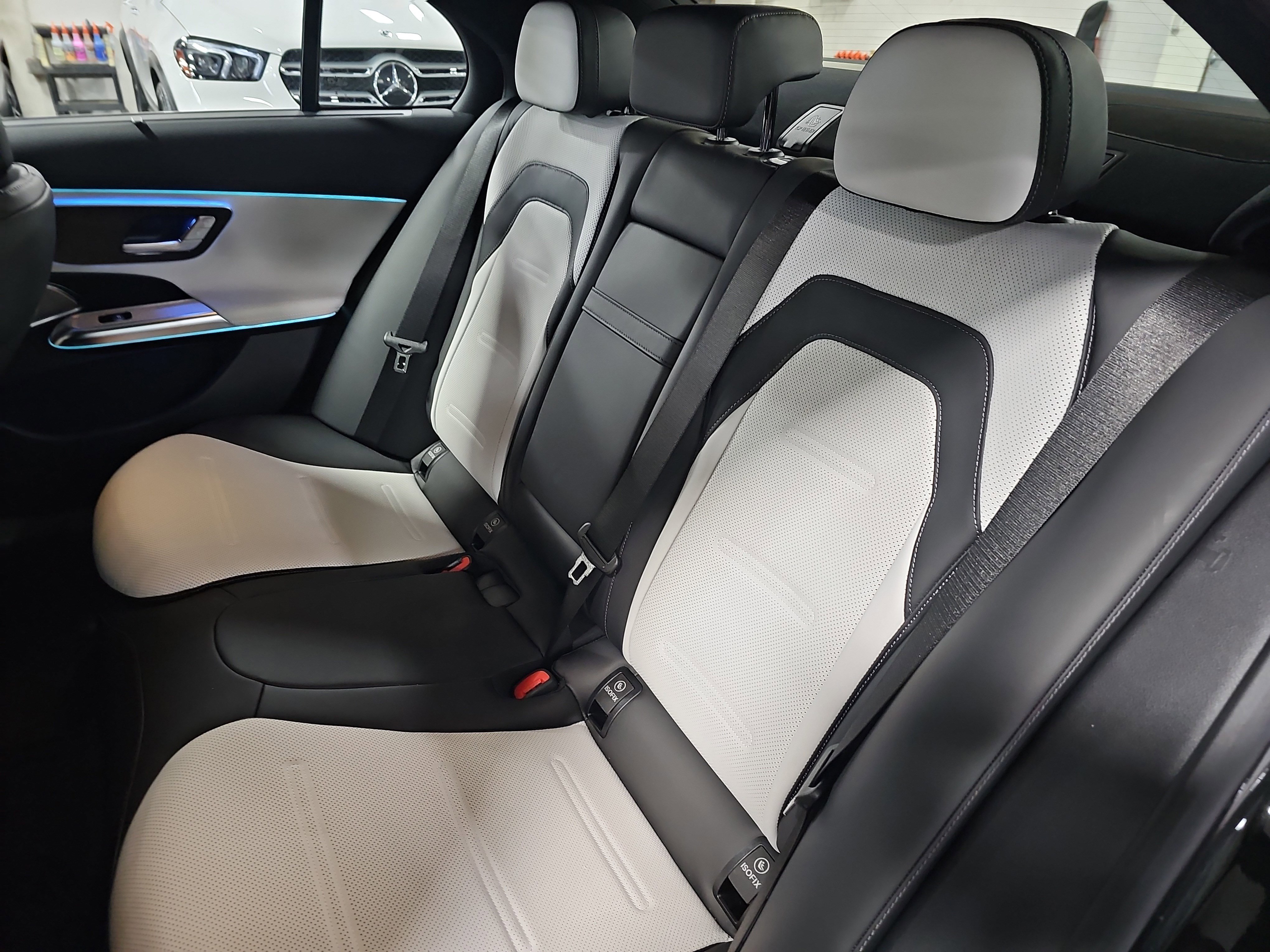 New 2026 Mercedes-Benz E 53 AMG e 4MATIC Sedan image 16