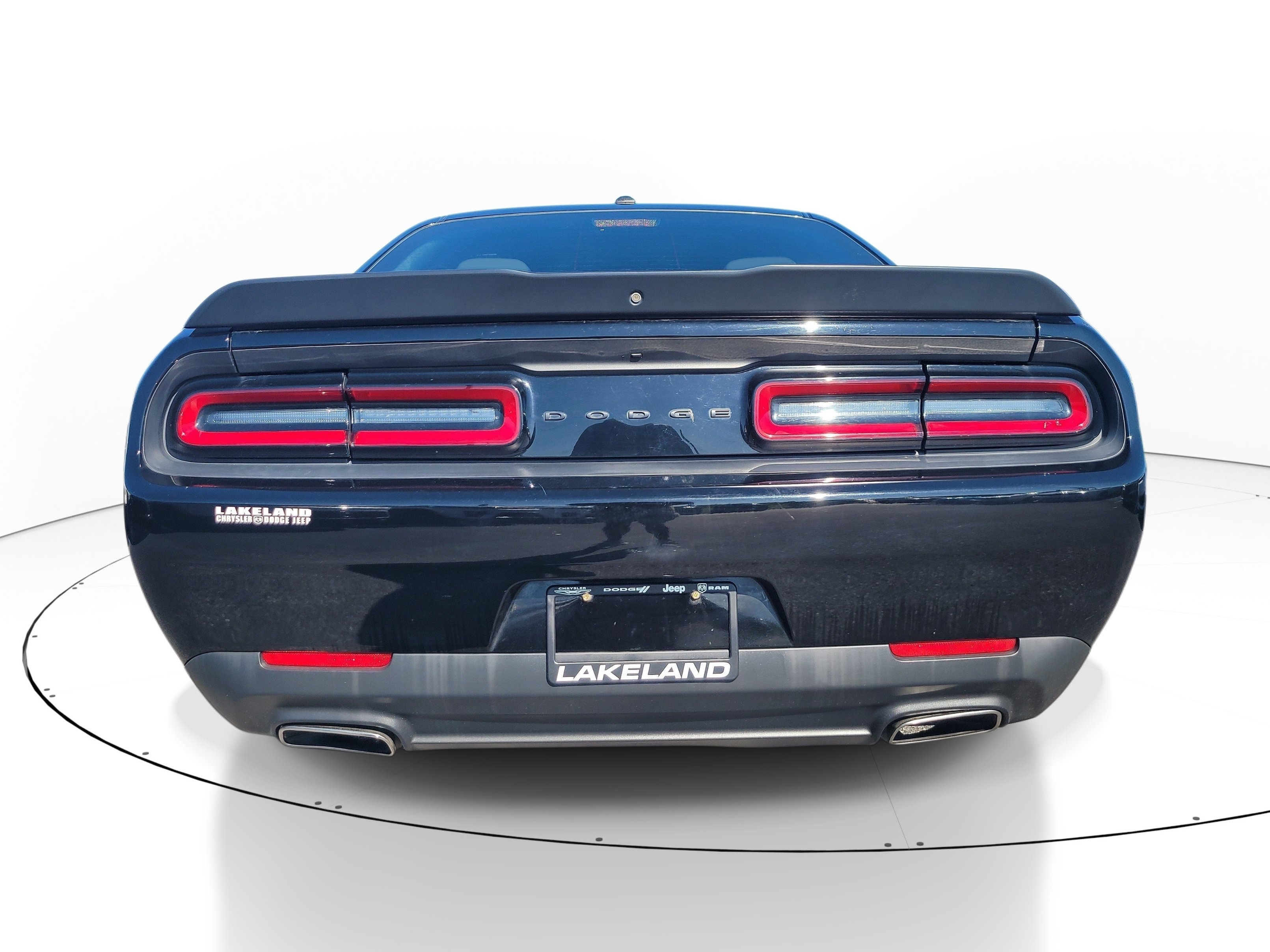 Used 2021 Dodge Challenger SXT w/ Blacktop Package RWD image 5