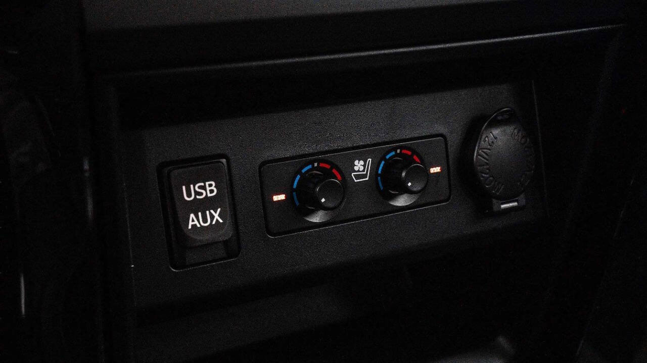 Used 2019 Toyota 4Runner Limited image 16