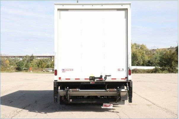 Used 2023 Chevrolet Low Cab Forward 5500XD RWD image 7