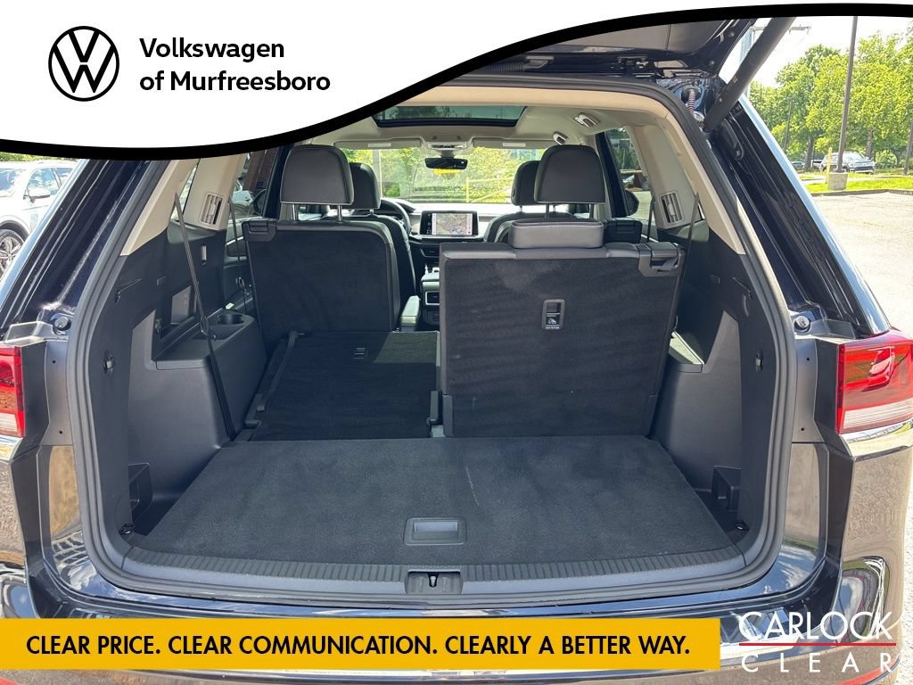 Used 2024 Volkswagen Atlas SEL Premium R-Line AWD/4WD image 4