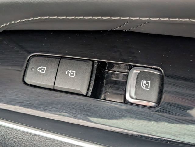 Used 2022 Kia Sorento SX Prestige AWD/4WD image 36