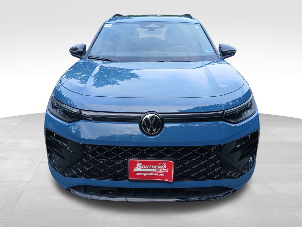 Used 2026 Volkswagen Tiguan SE R-Line AWD/4WD image 10
