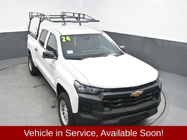 Used 2024 Chevrolet Colorado W/T w/ Safety Package RWD image 18