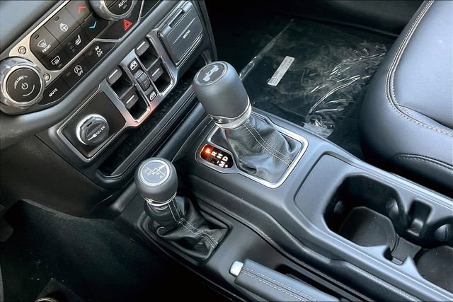 New 2024 Jeep Wrangler Sahara image 7