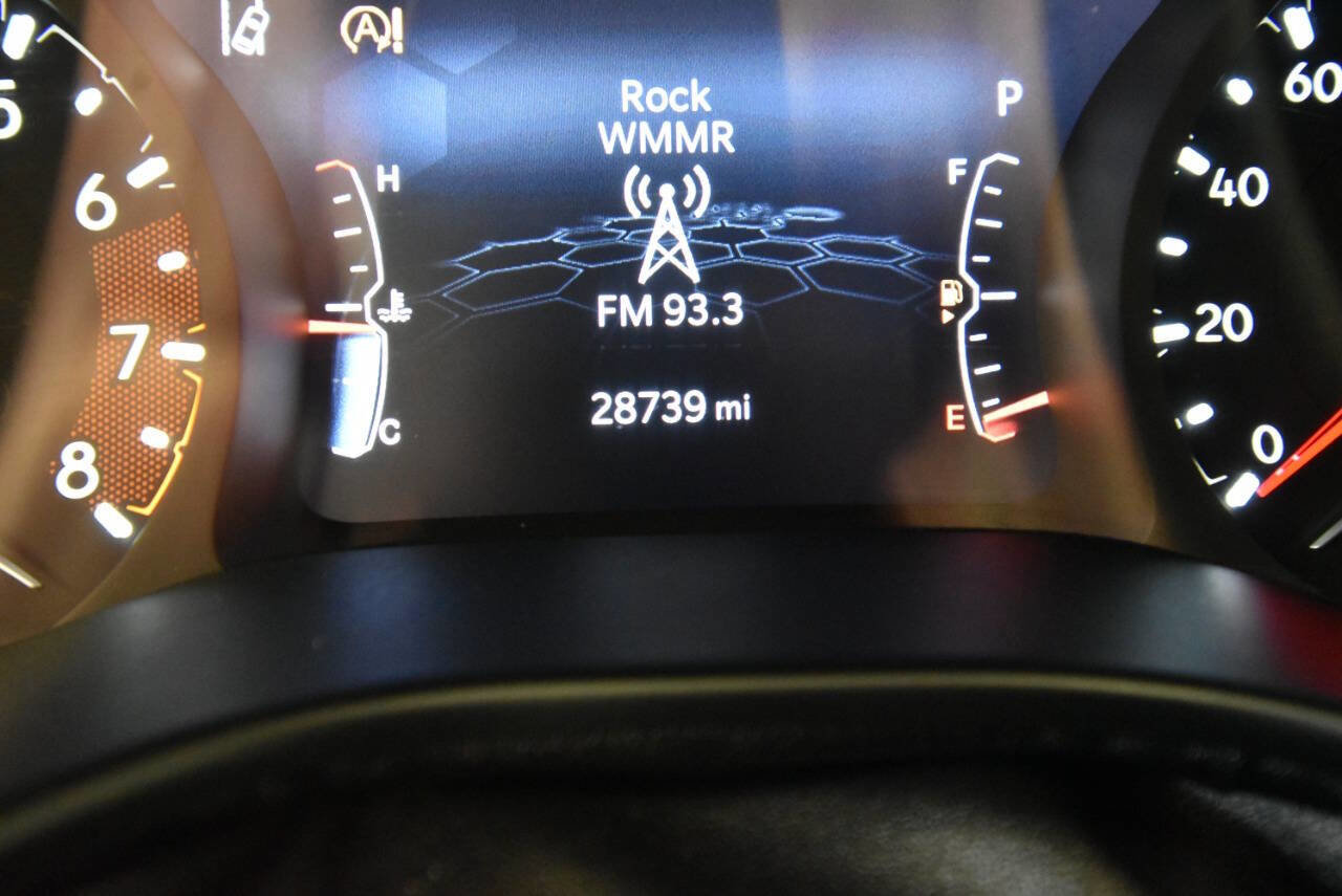 Used 2022 Jeep Compass Limited image 27