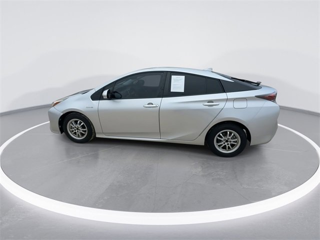 Used 2017 Toyota Prius Four image 7