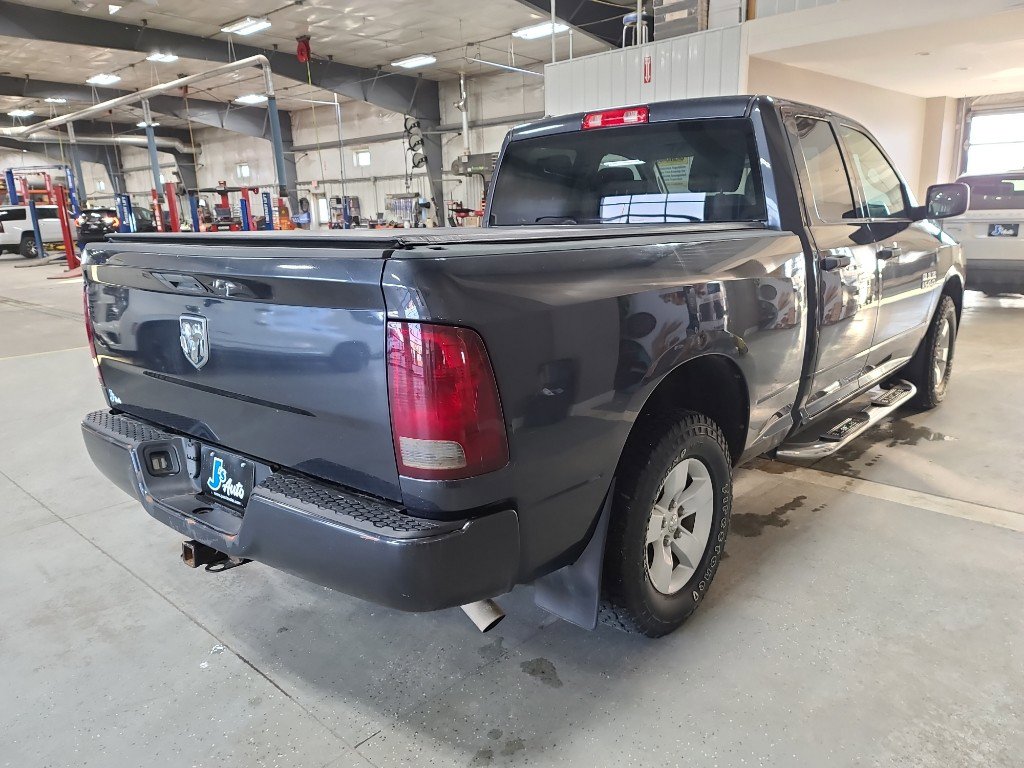 Used 2017 RAM 1500 Express image 5