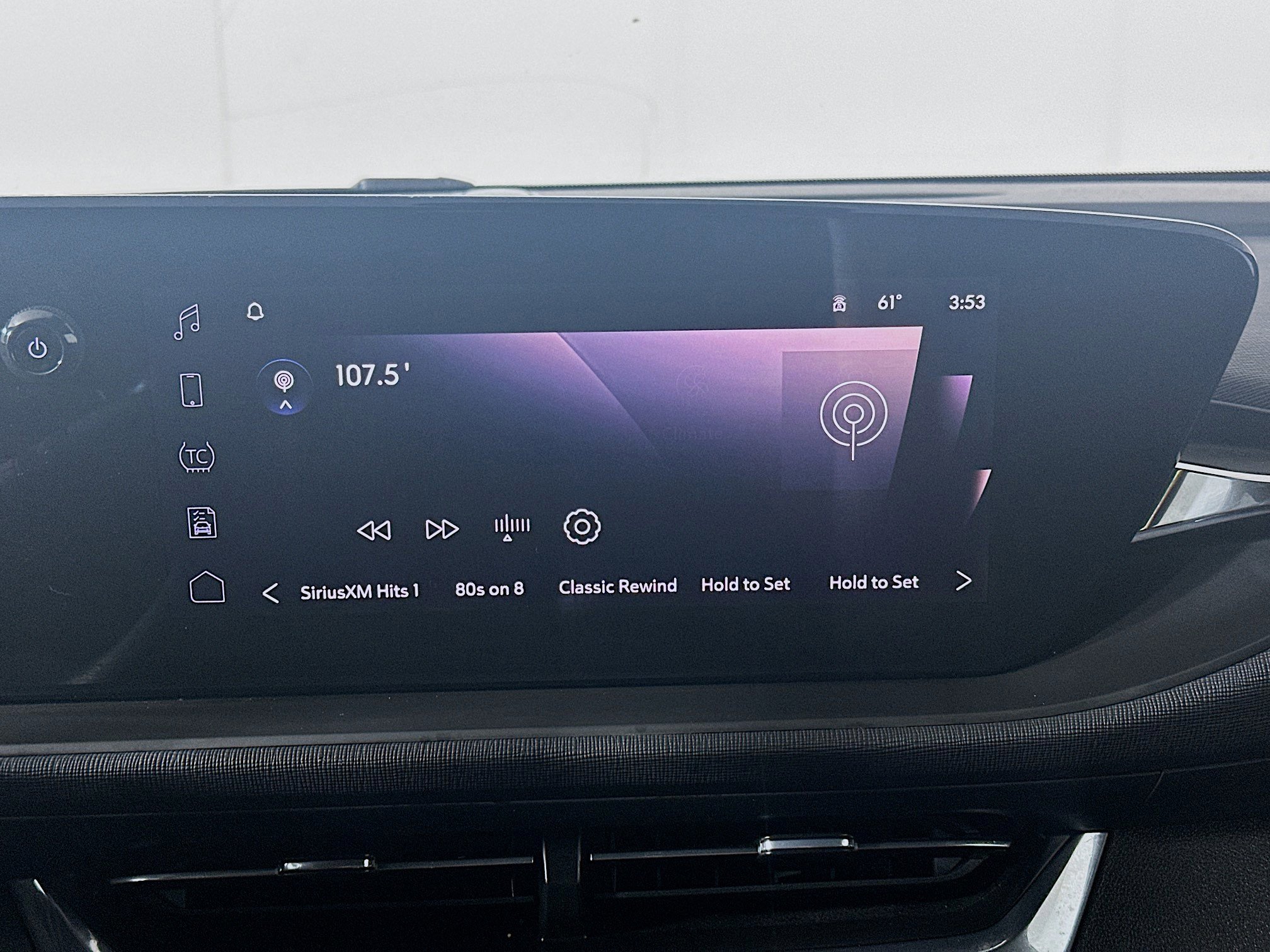 Used 2025 Buick Envista Preferred FWD image 19