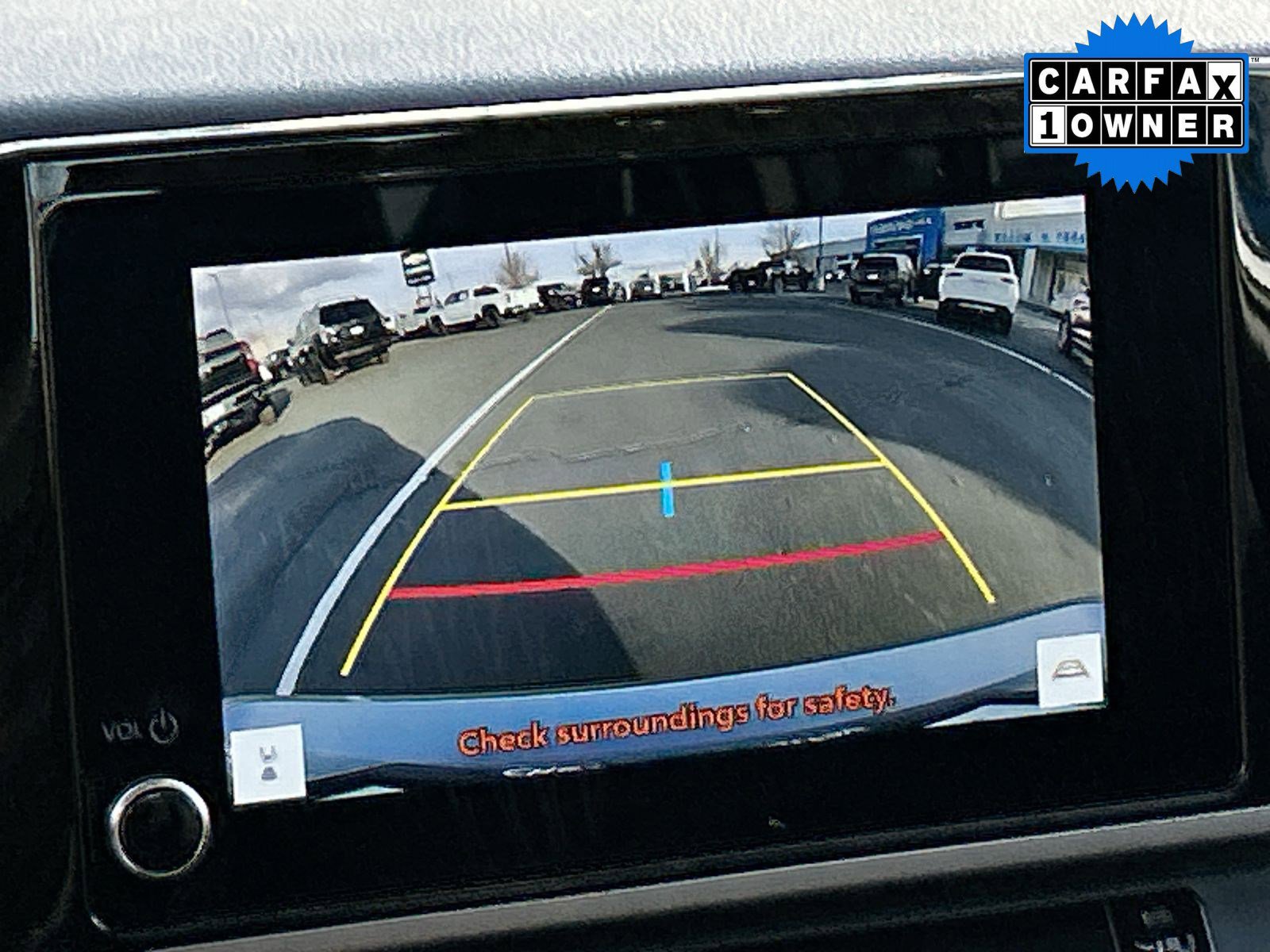 Used 2025 Toyota Camry SE image 18