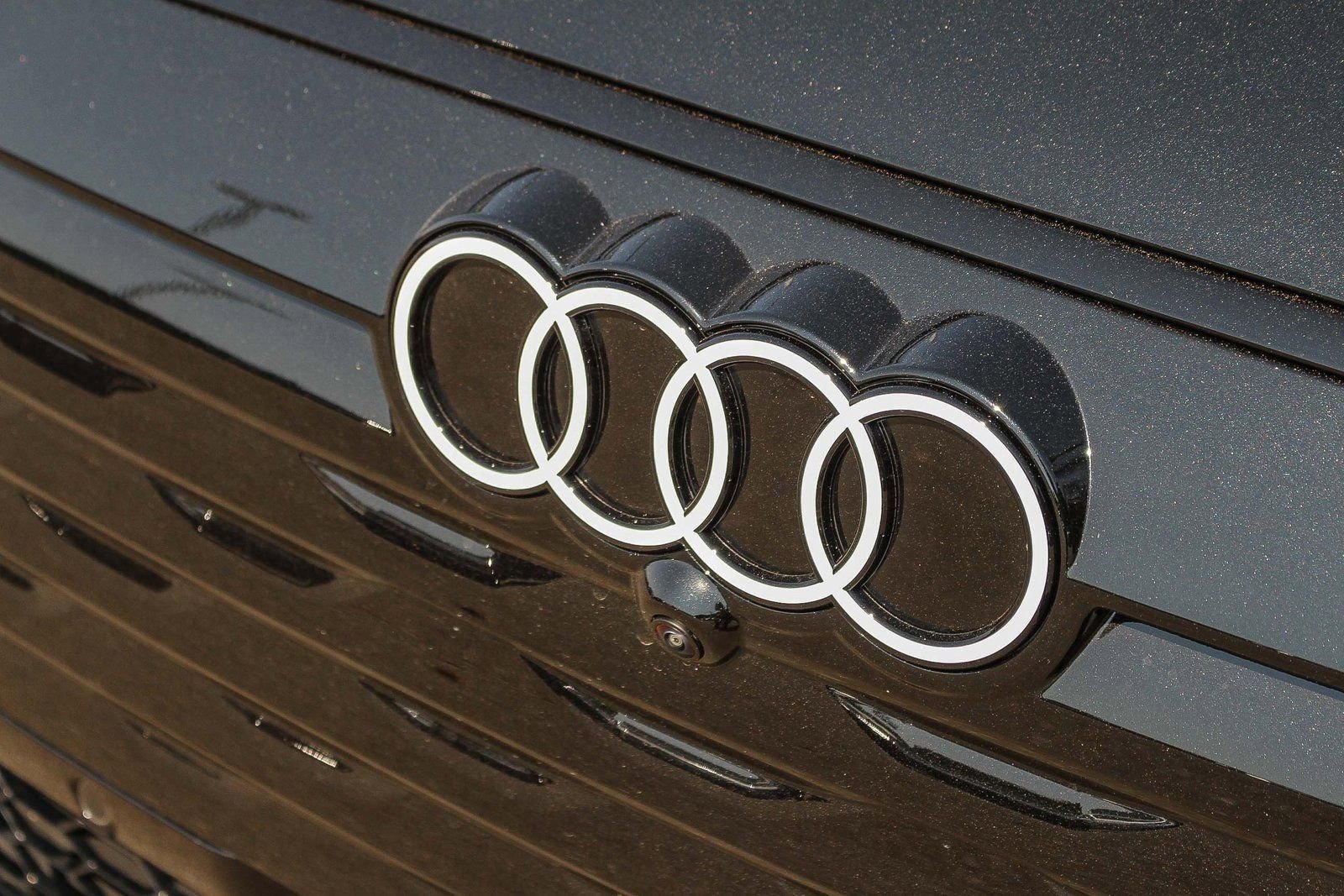 New 2025 Audi A6 e-tron Premium RWD image 5