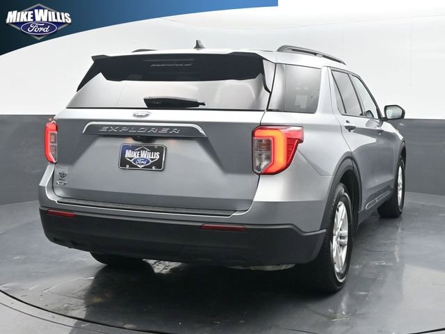 Used 2024 Ford Explorer XLT RWD image 7