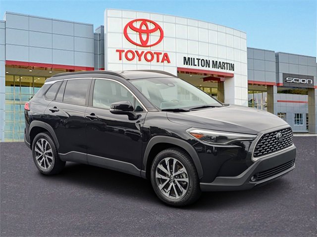 Certified 2023 Toyota Corolla Cross XLE