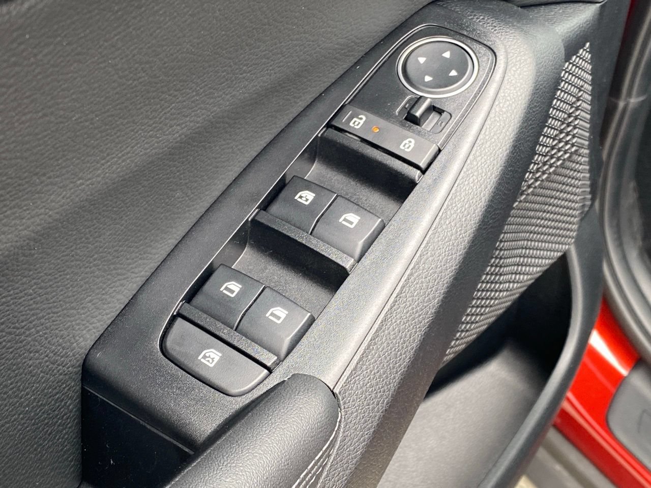 New 2026 Kia Seltos S FWD image 11