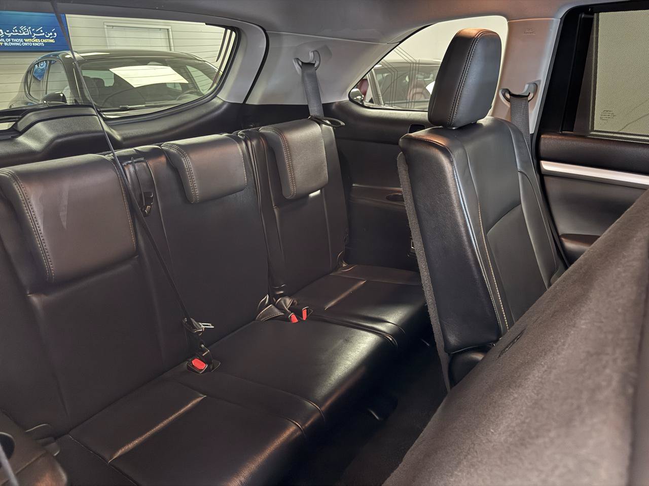 Used 2016 Toyota Highlander XLE AWD/4WD image 27