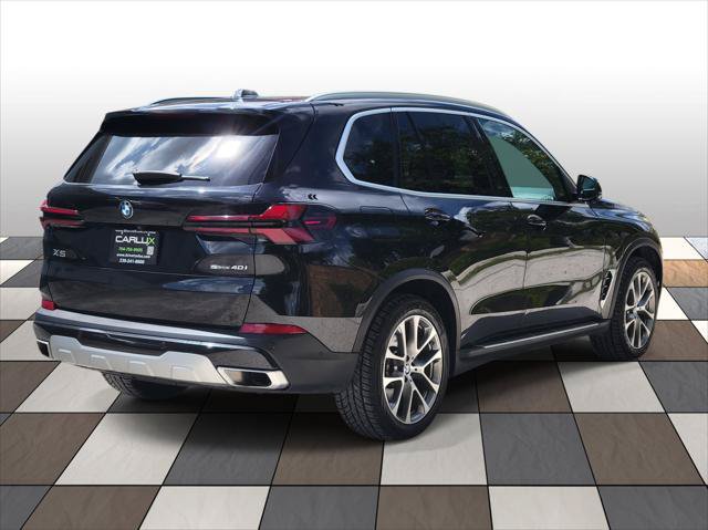 Used 2024 BMW X5 sDrive40i w/ Premium Package RWD image 4