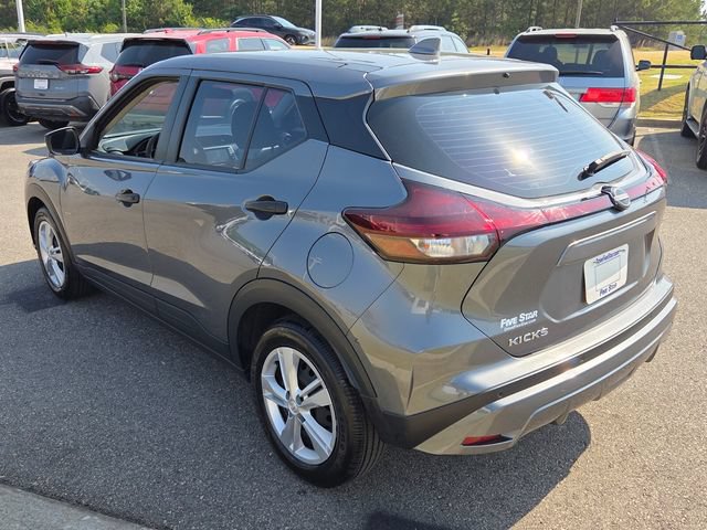 Used 2025 Nissan Kicks Play S FWD image 10