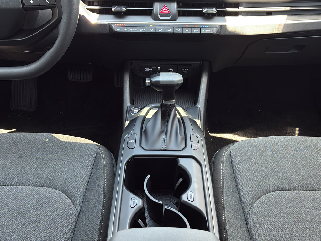 New 2026 Kia K4 FWD image 23