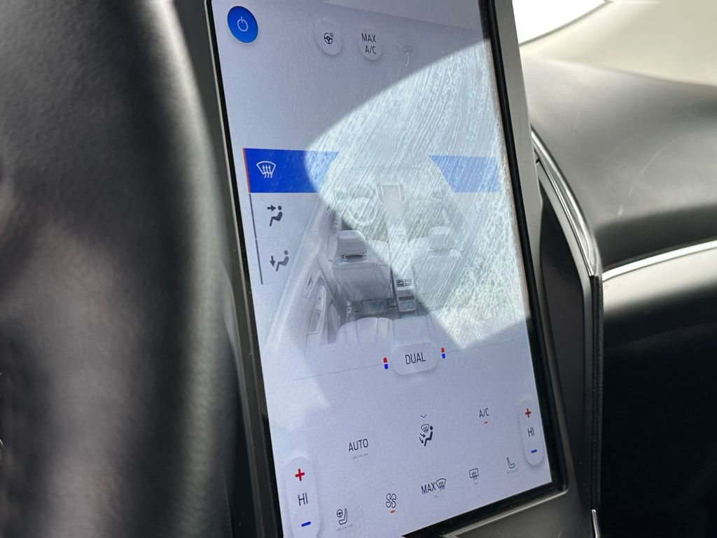 Certified 2022 Ford Edge Titanium image 14