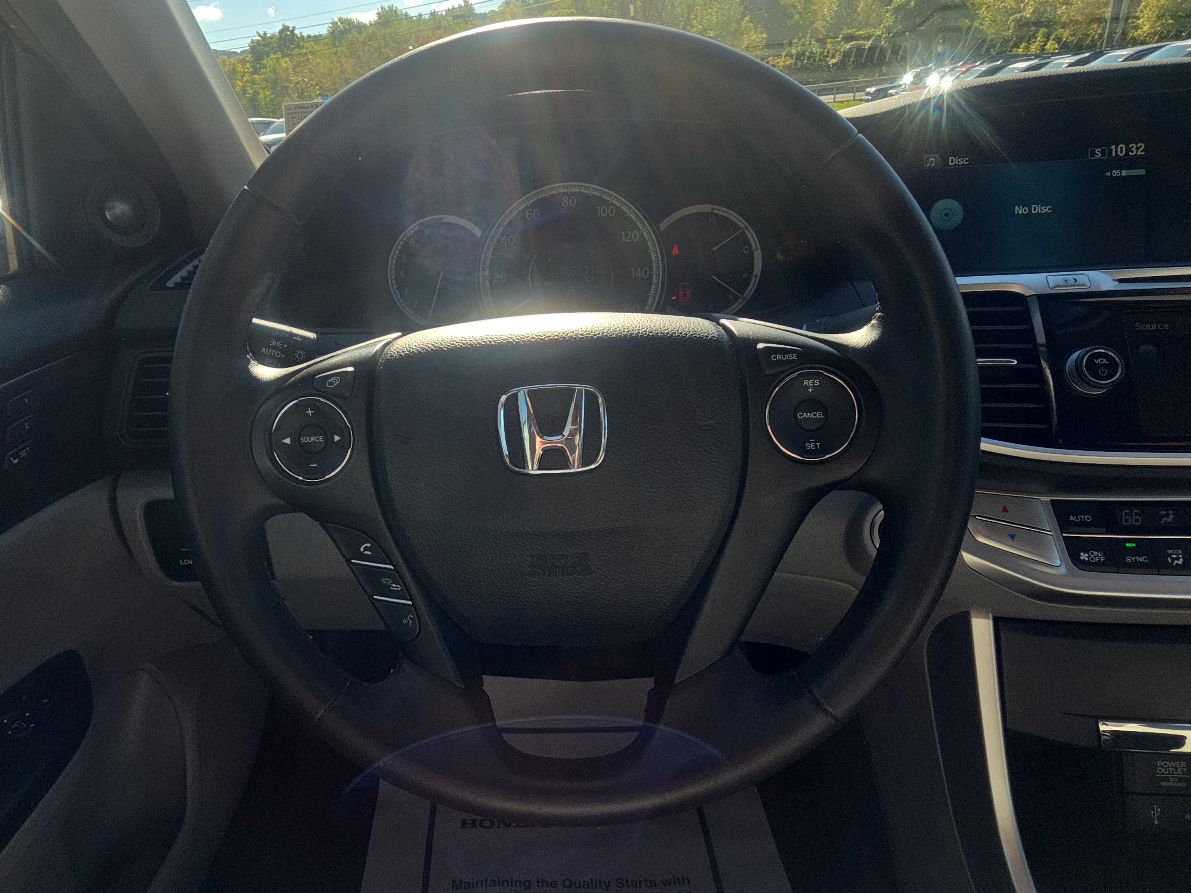 Used 2015 Honda Accord EX-L image 19