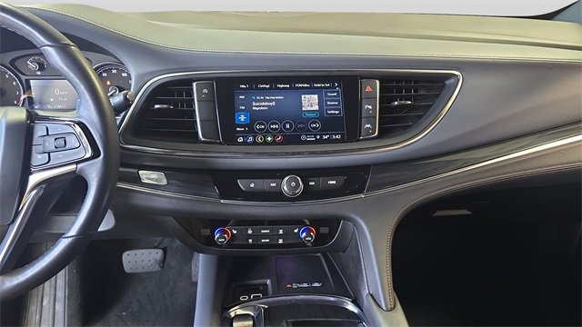 Used 2023 Buick Enclave Essence w/ LPO, Touring Package image 18