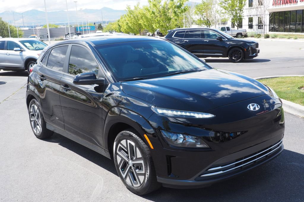 Used 2023 Hyundai Kona SEL image 9