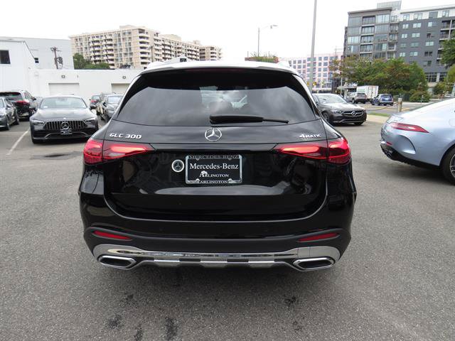 Used 2026 Mercedes-Benz GLC 300 4MATIC image 3