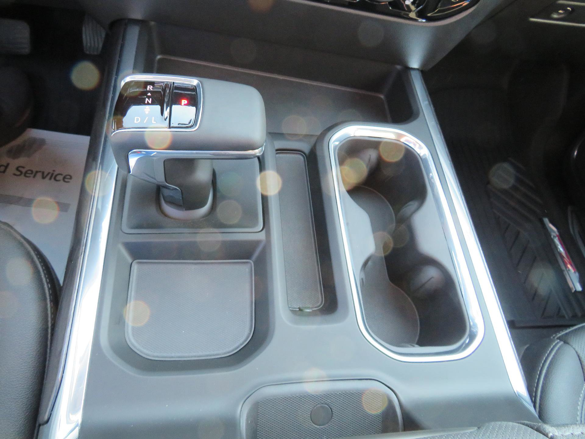 Used 2023 Chevrolet Silverado 1500 LTZ image 7