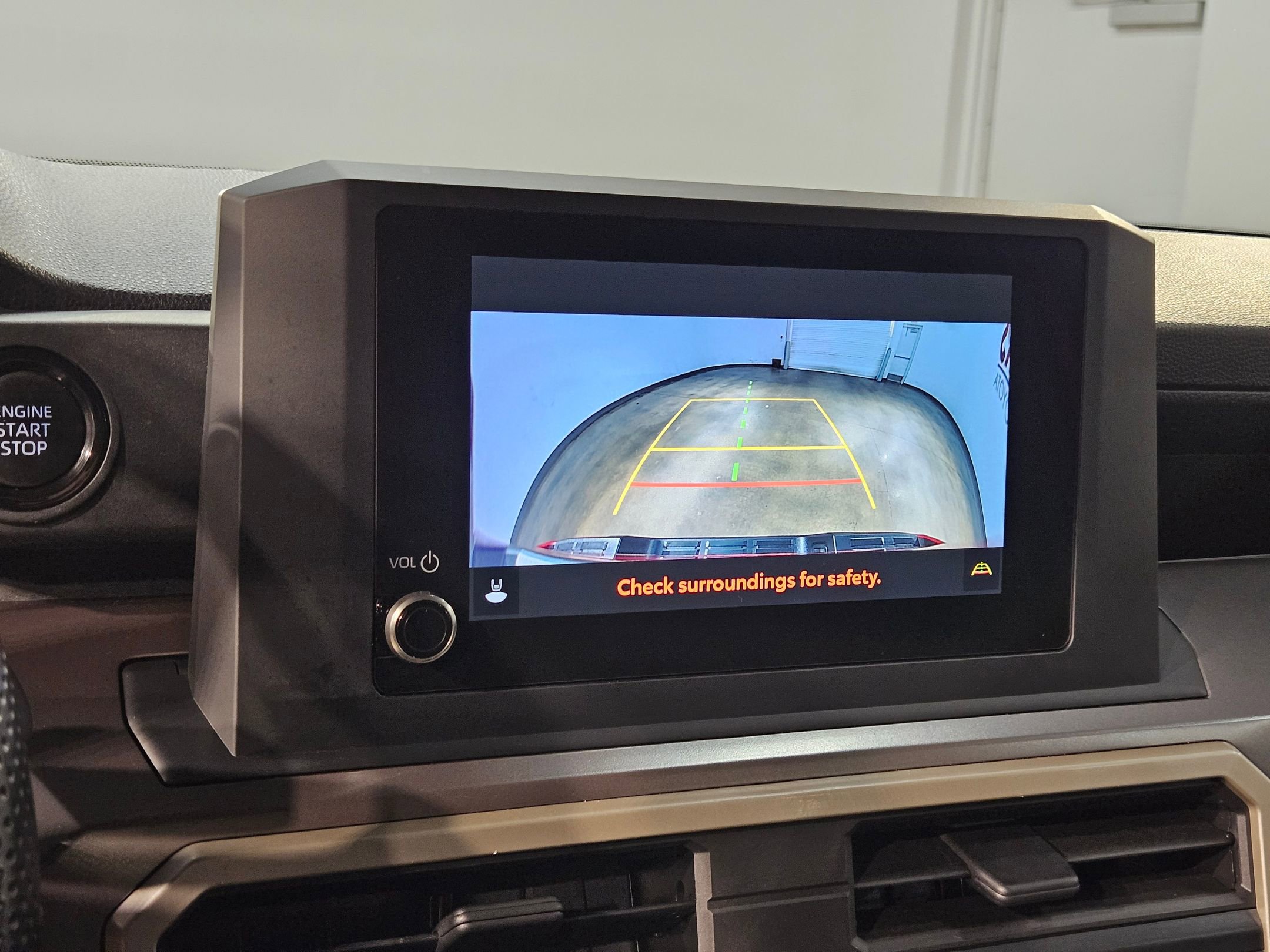 Certified 2025 Toyota Tacoma SR5 image 30