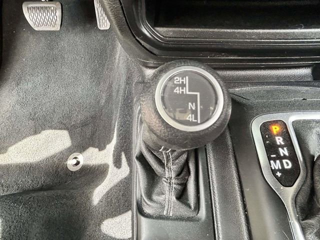 Used 2020 Jeep Wrangler Unlimited Sahara w/ Cold Weather Group image 18