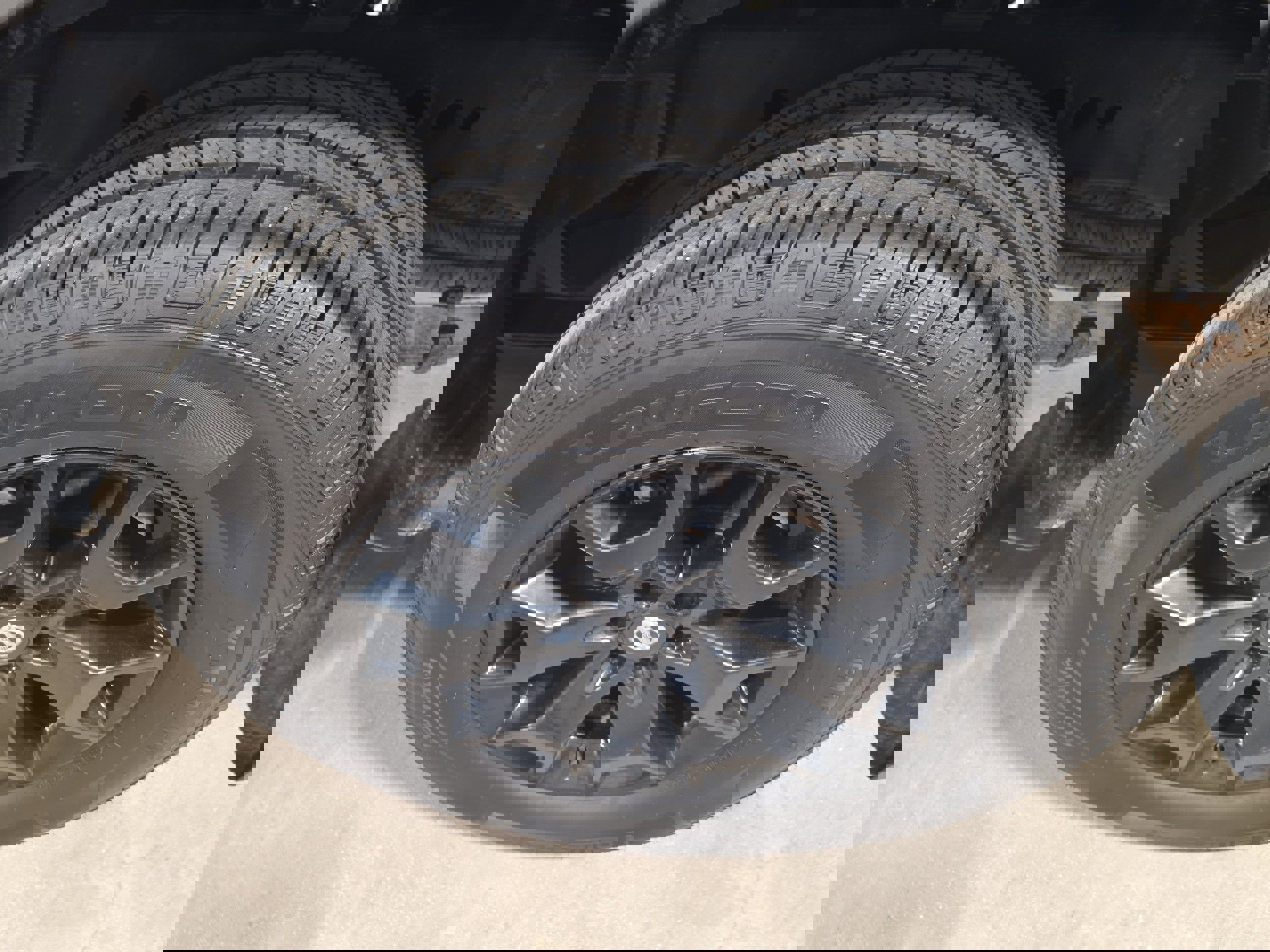 Used 2020 Nissan Frontier SV w/ Midnight Edition Floor Mats image 10