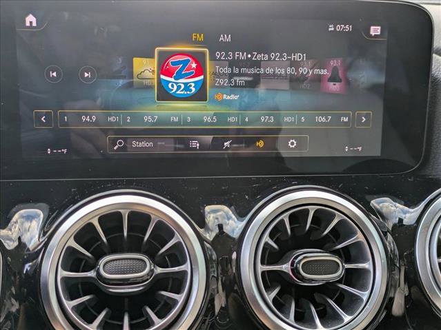 Used 2022 Mercedes-Benz GLA 250 image 13