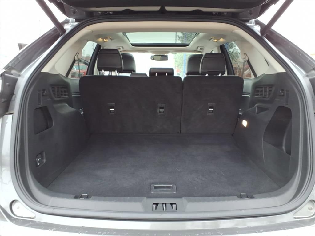 Certified 2024 Ford Edge SEL w/ Convenience Package image 10