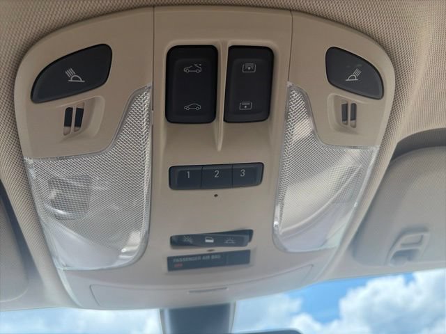 Used 2016 Buick LaCrosse Leather FWD image 25