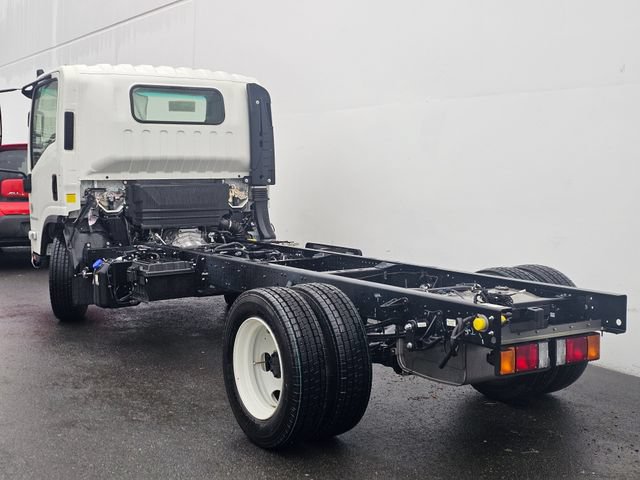 New 2025 Chevrolet Low Cab Forward 4500 XD RWD image 2