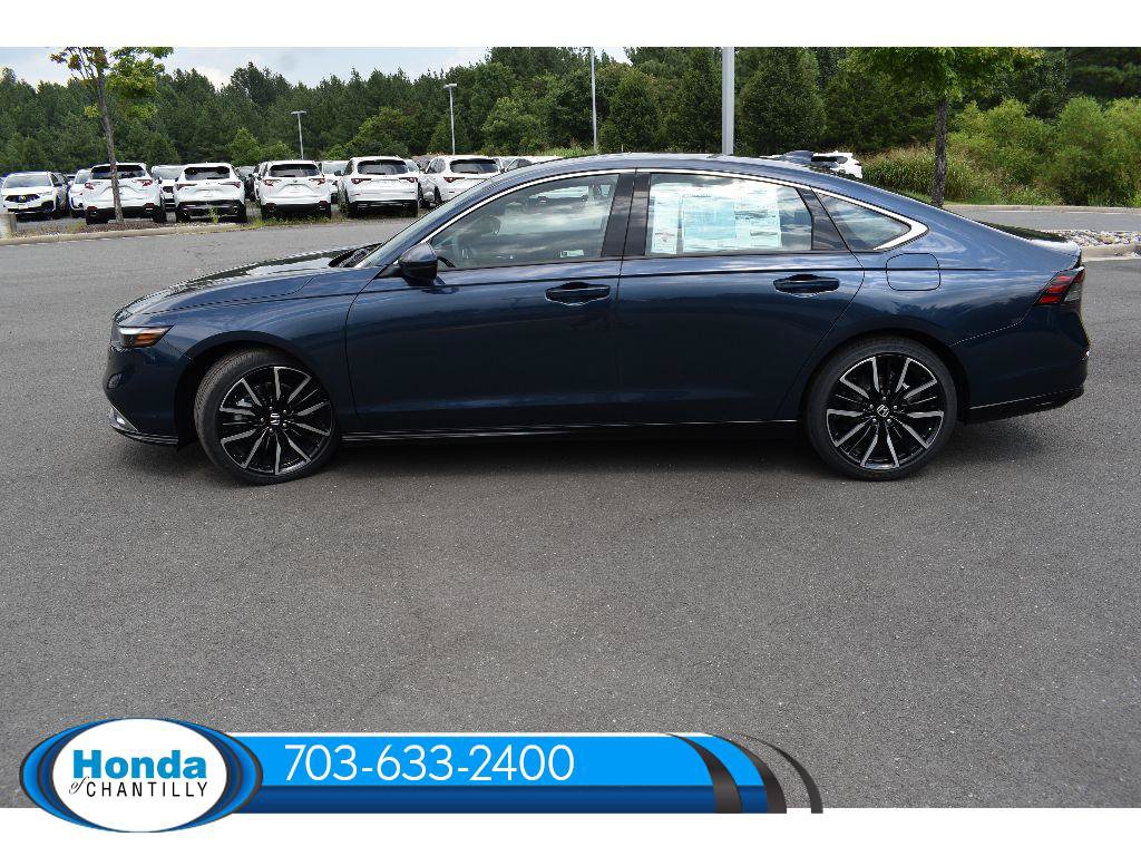 New 2026 Honda Accord Hybrid Touring image 4