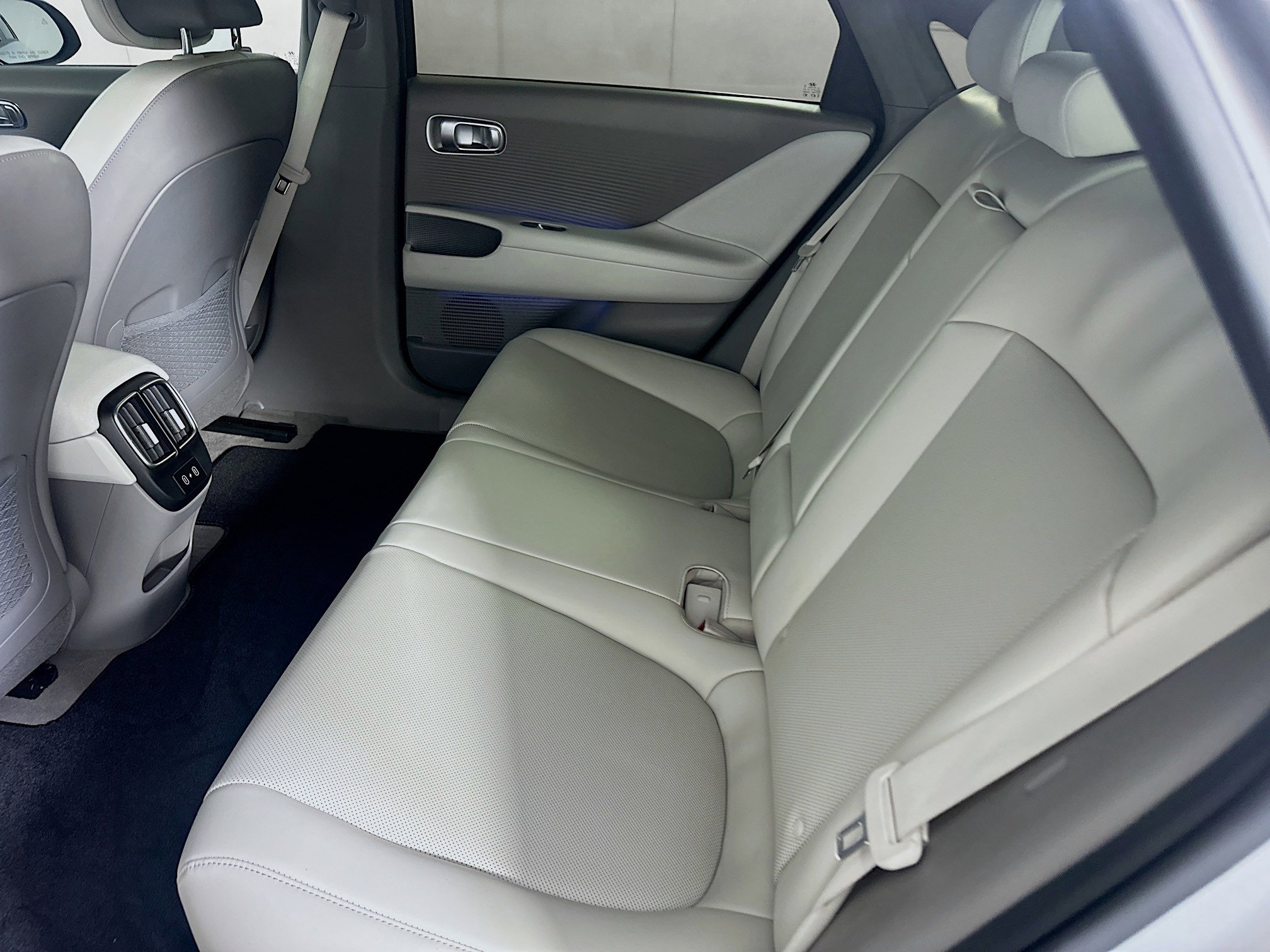 Used 2023 Hyundai Ioniq 6 SEL w/ Cargo Package image 28