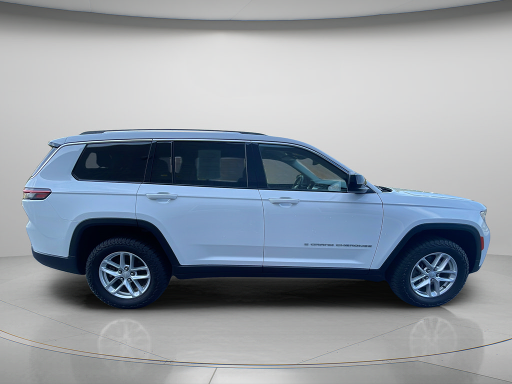 Used 2022 Jeep Grand Cherokee L Laredo w/ Luxury Tech Group I AWD/4WD image 12