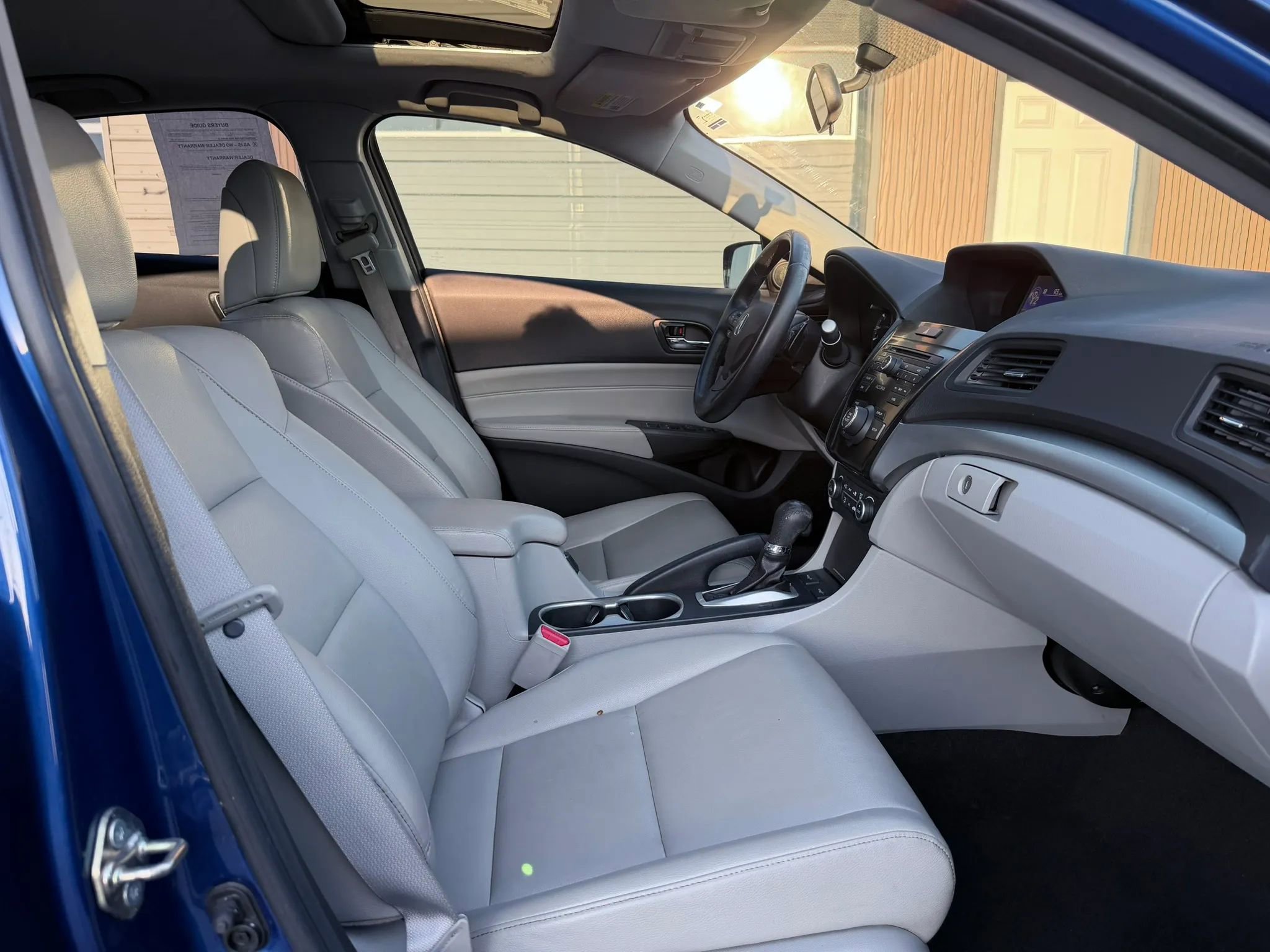 Used 2017 Acura ILX FWD image 23