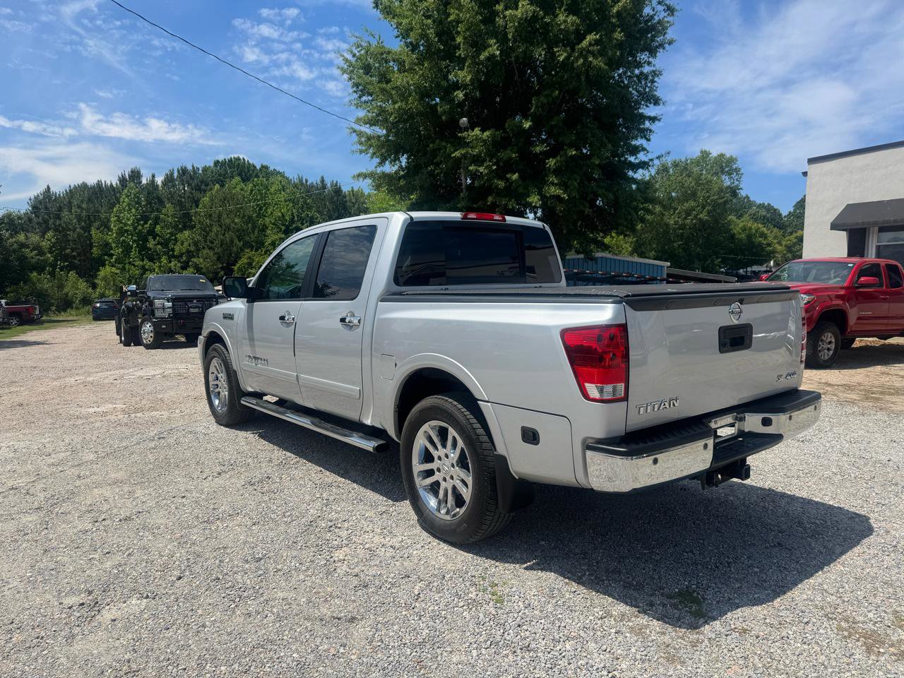 Used 2014 Nissan Titan SL w/ SL Heavy Metal Package AWD/4WD image 7
